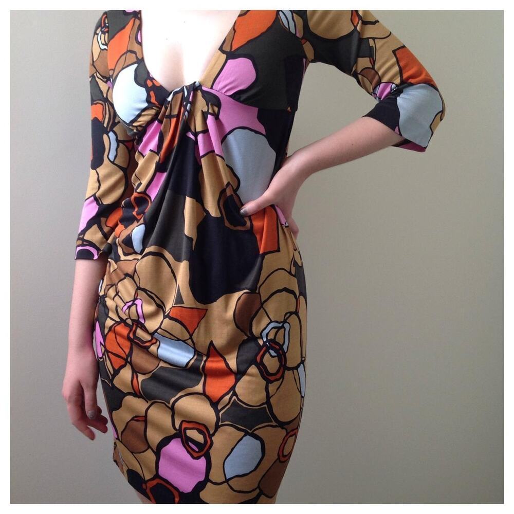 Diane von Furstenberg 100% Silk Jersey Multi Dress Sz 2 - Picture 1 of 16